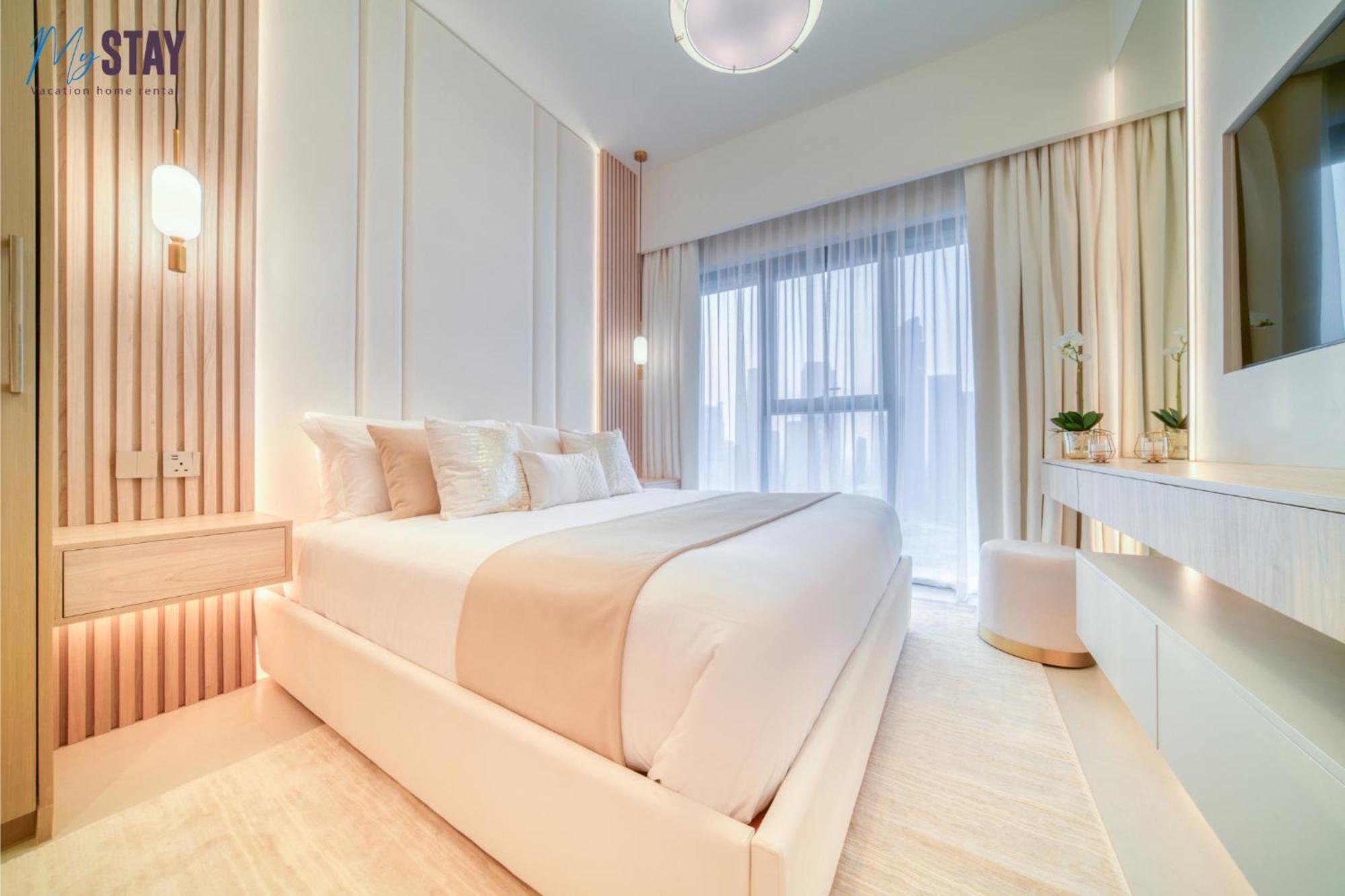 Burj Khalifa View - Exceptional 2 Bedroom