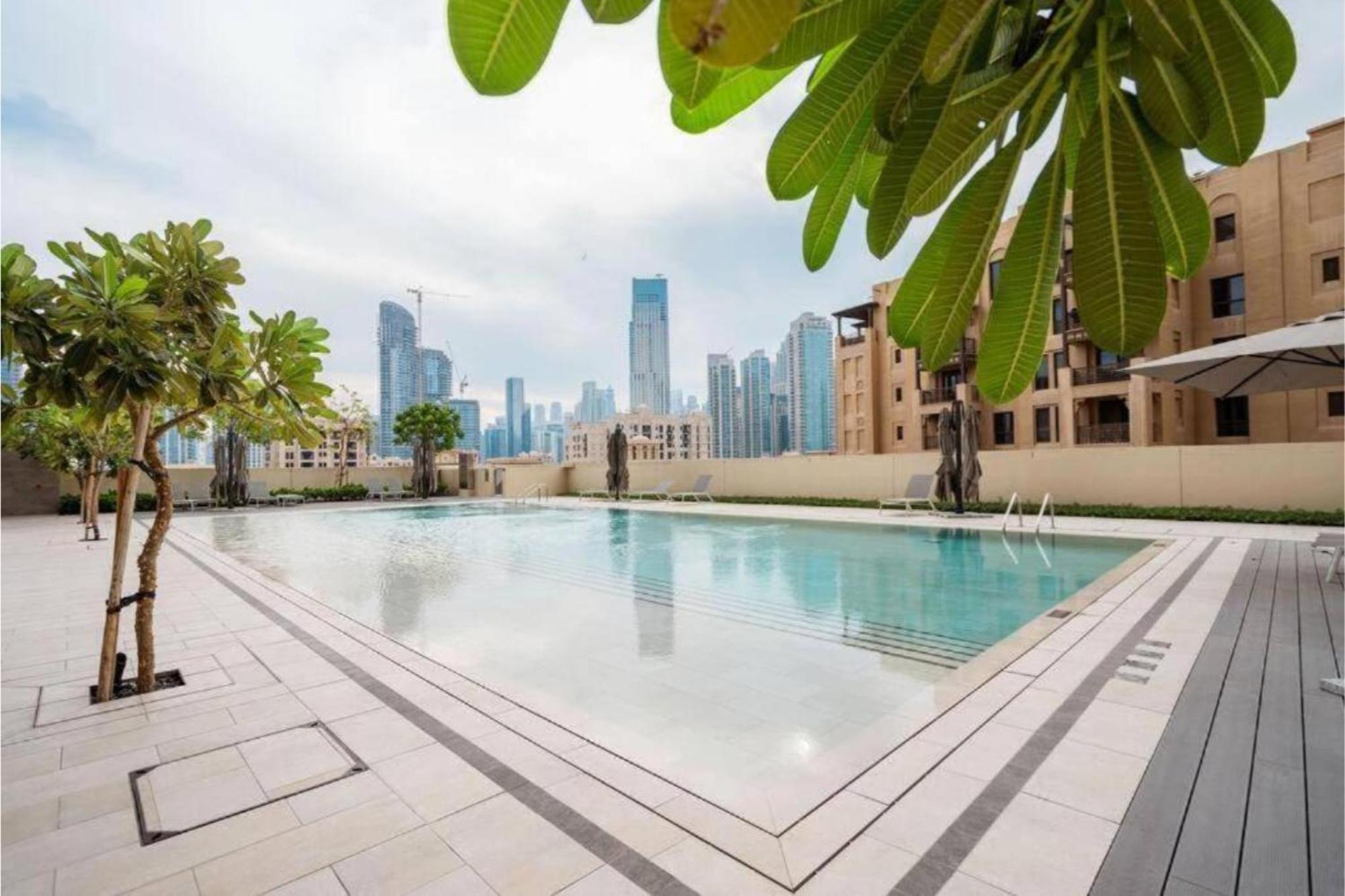 Burj Khalifa View - Exceptional 2 Bedroom * Dubai