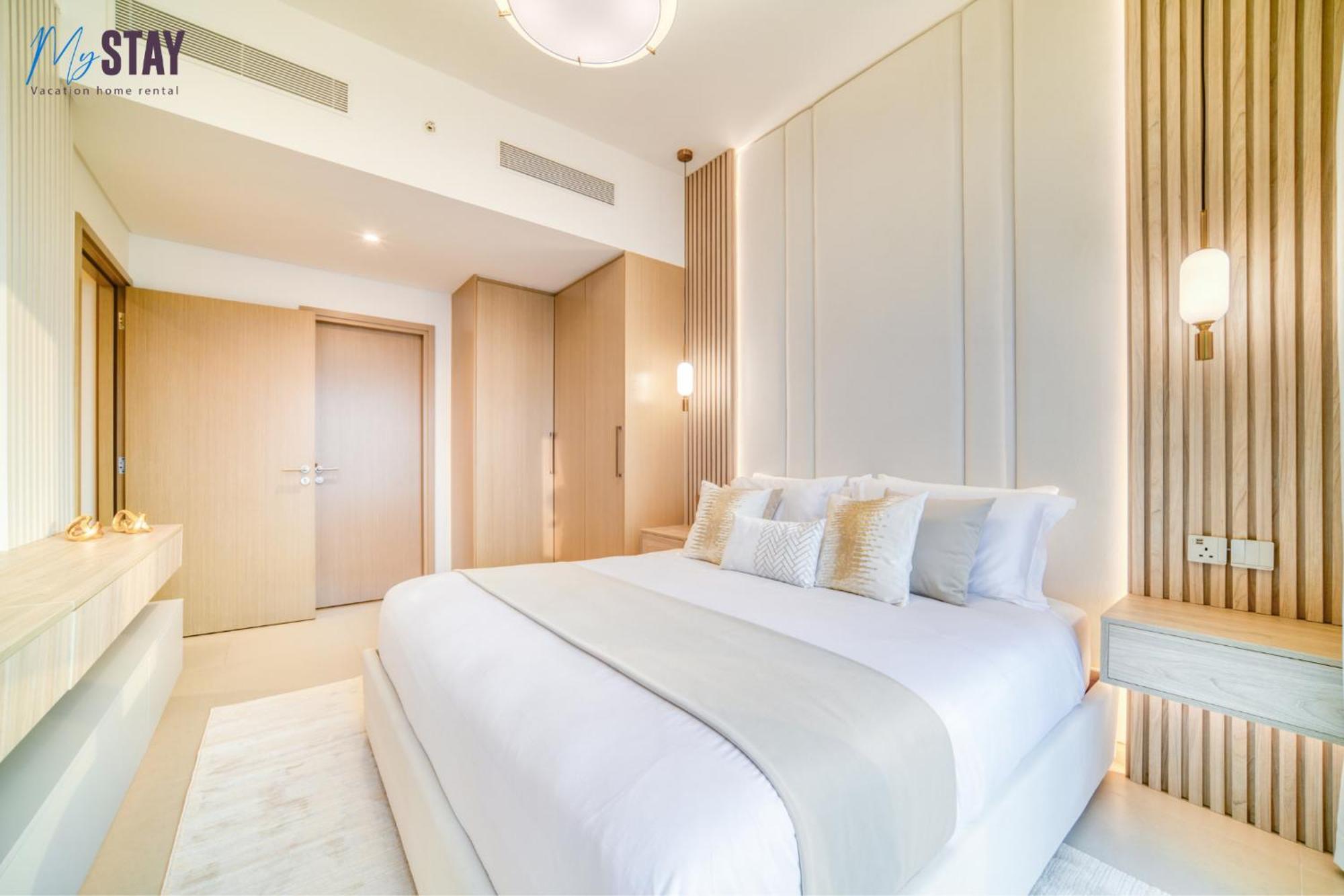Apartment Burj Khalifa View - Exceptional 2 Bedroom *