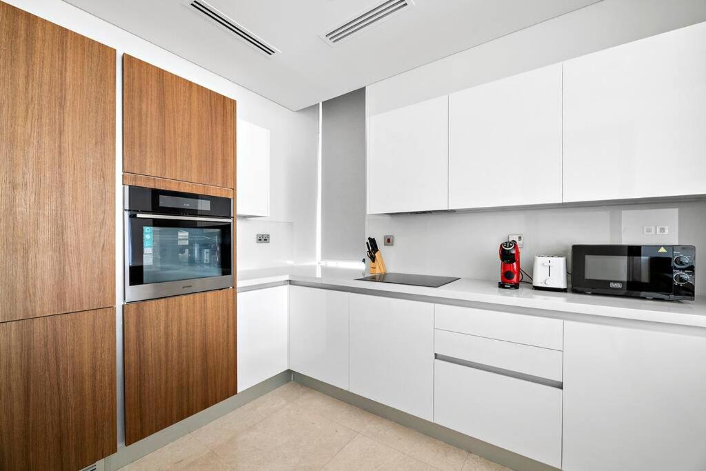 Daire Stonetree - Anwa By Omniyat 2br - Luxury *