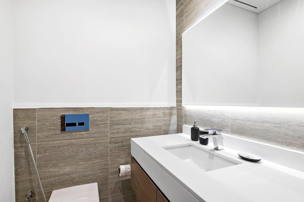 Stonetree - Anwa By Omniyat 2br - Luxury Dubai