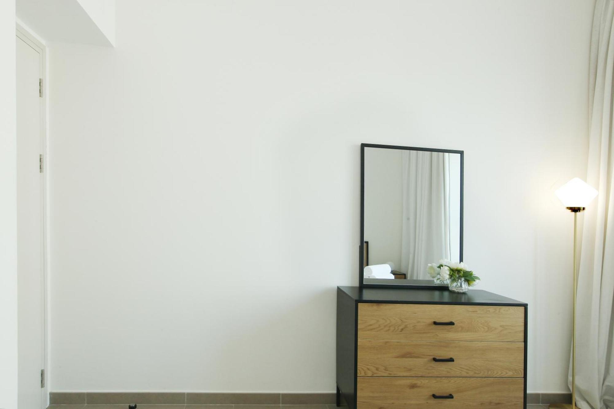 Brown Stone Homes Hills Daire Dubai
