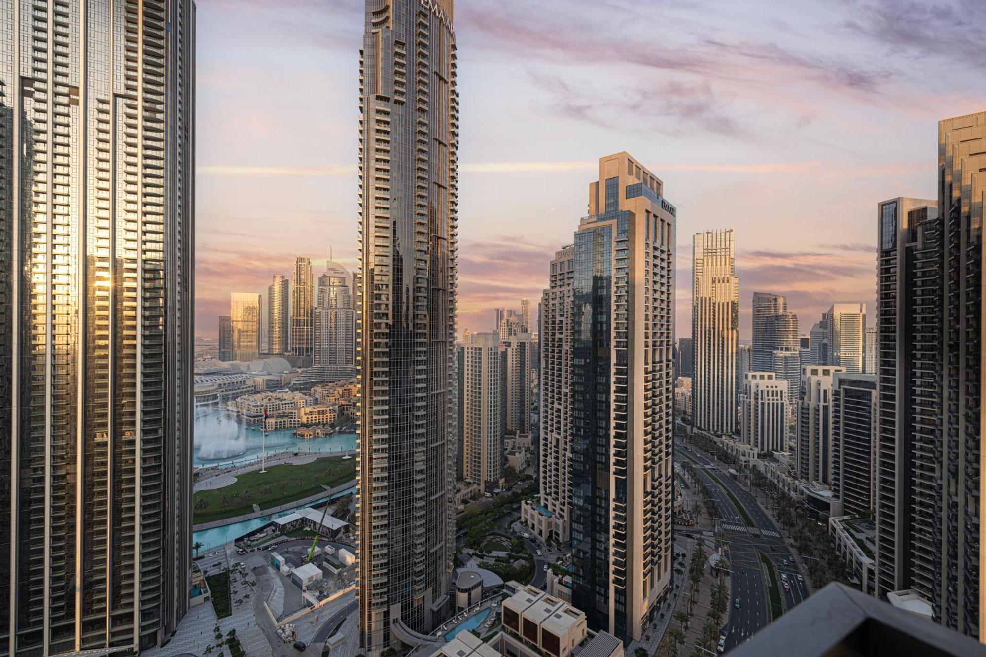 Apartamento Luxury Sky High 2-bedroom Stunning Burj Khalifa & Fountain Views