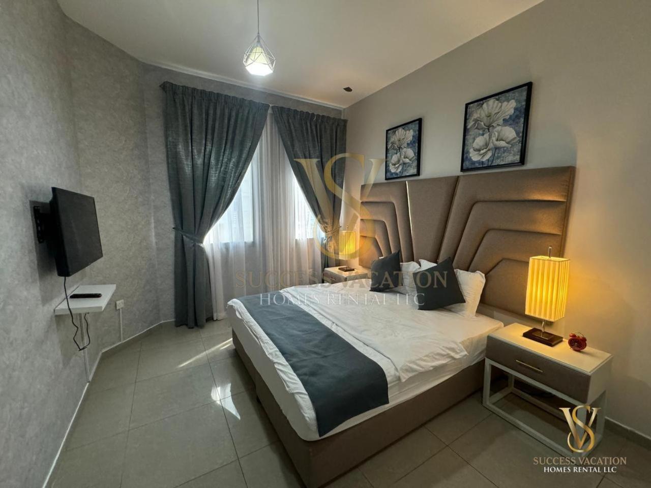 Marina , Success Luxury Apartments, Near Jbr And Metro Station-daily Free Housekeeping Included Daire *