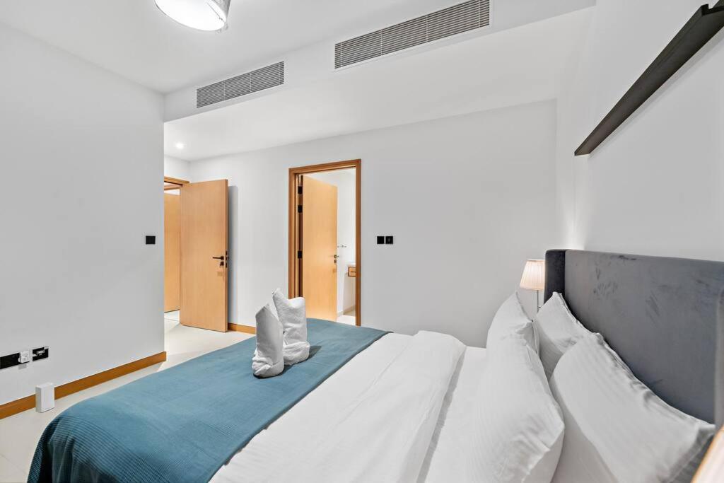 First Class 1br Vida Vista Elegance * Dubai