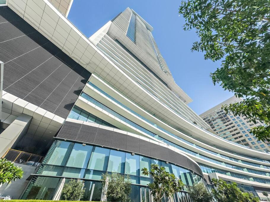 Apartment First Class 1br Vida Vista Elegance *