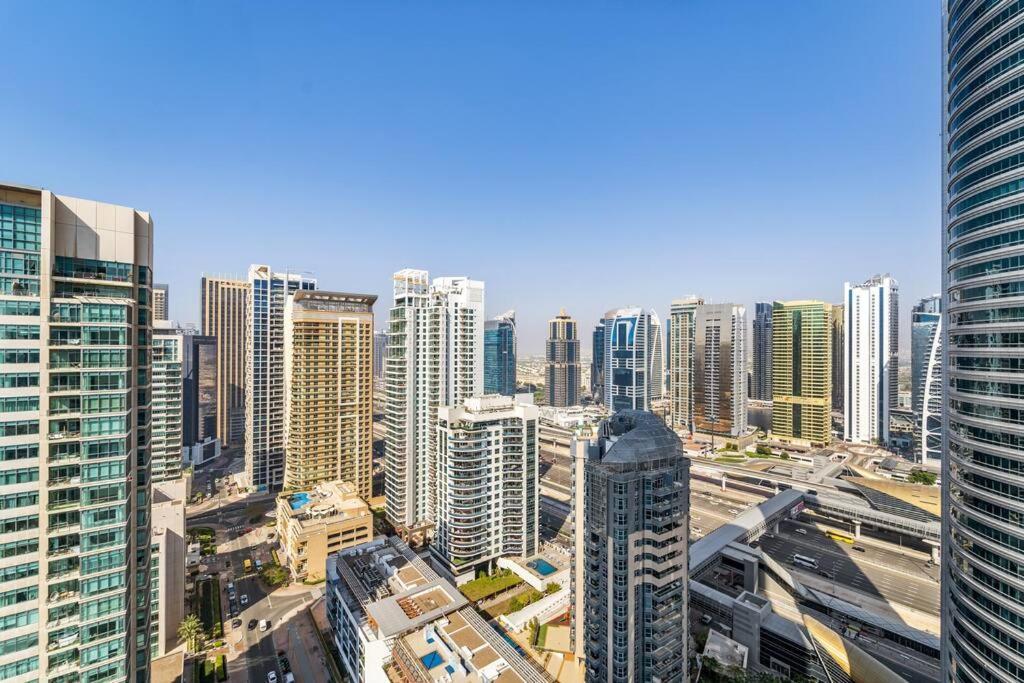 First Class 1br Vida Vista Elegance * Dubai