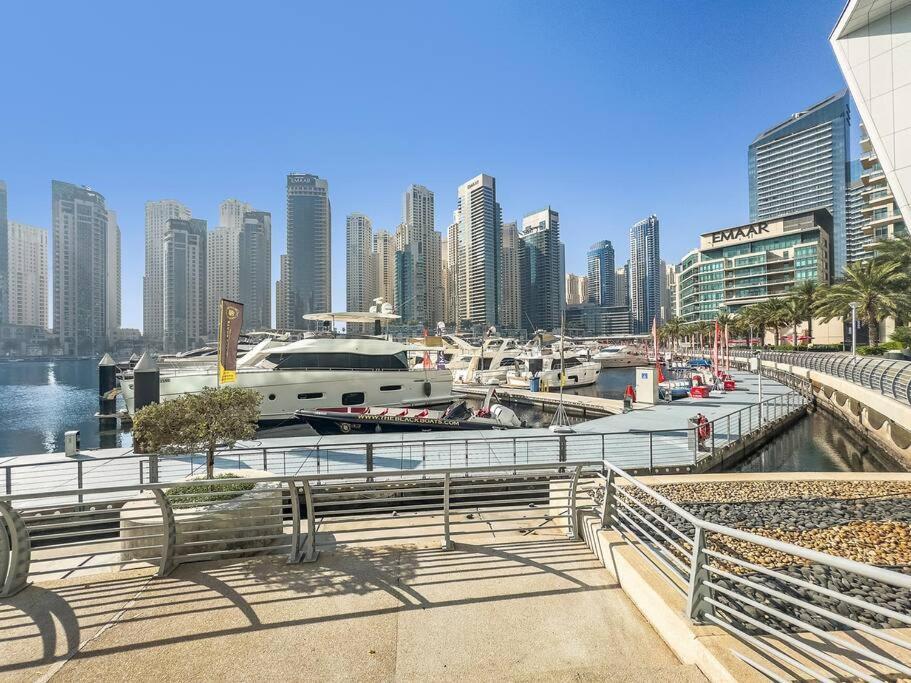 First Class 1br Vida Vista Elegance * Dubai