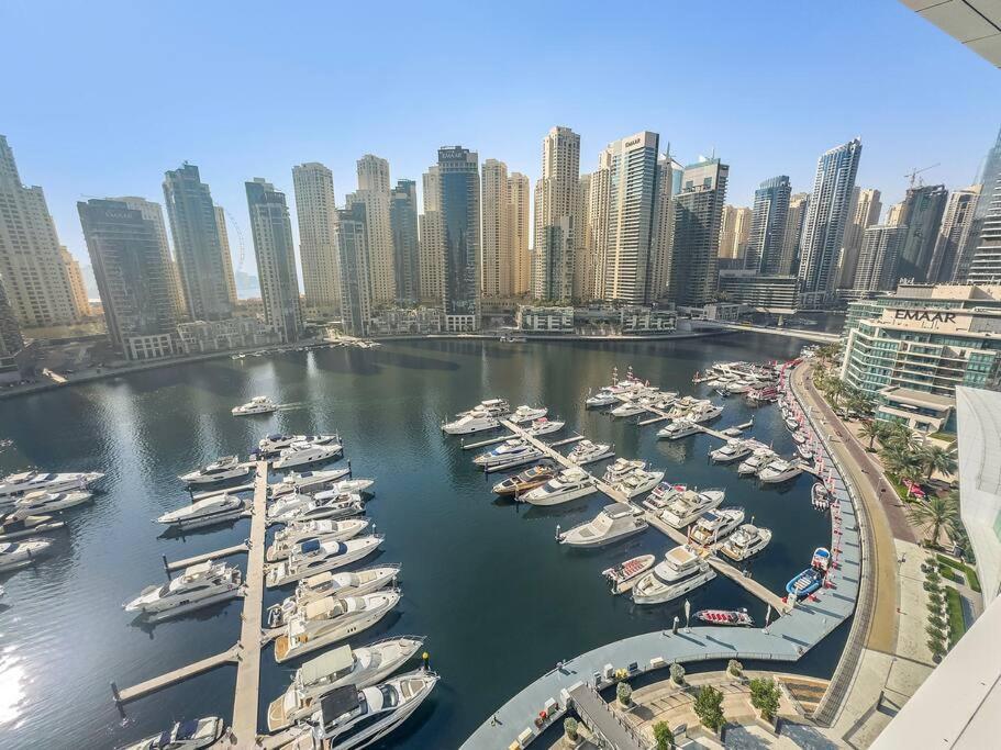 First Class 1br Vida Vista Elegance Apartment Dubai