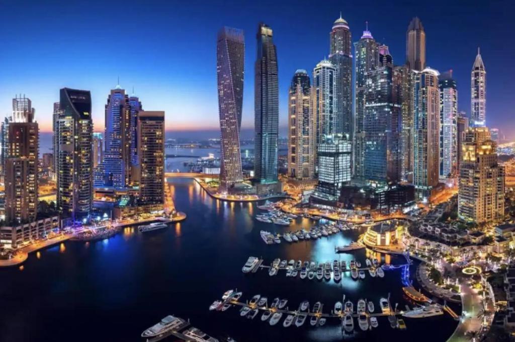 Jbr Gorgeous Marina View 2 Bedroom High Floor Full Apartment Dubai
