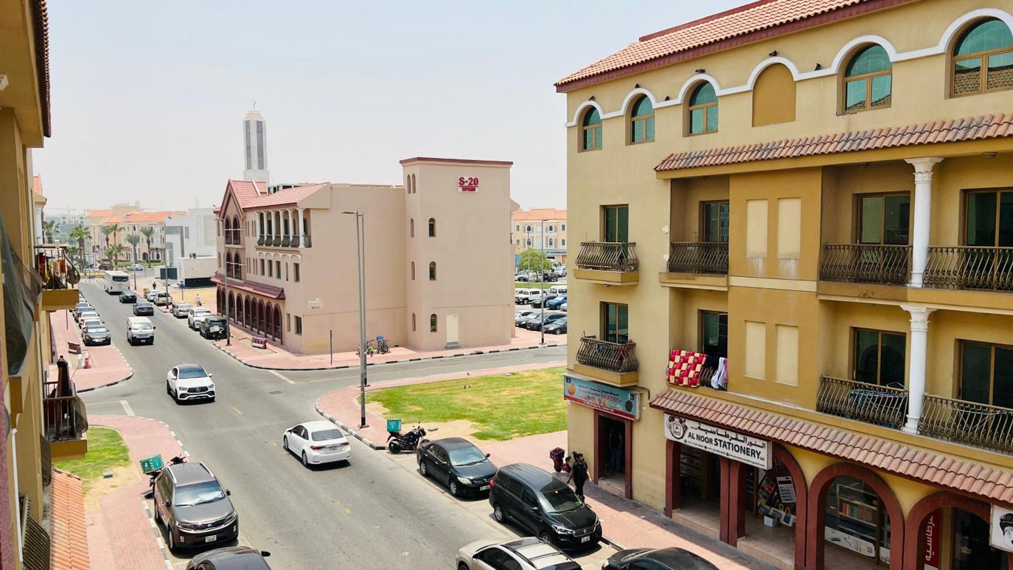 Daire Spacious Furnished With Balcony Spain Cluster International *