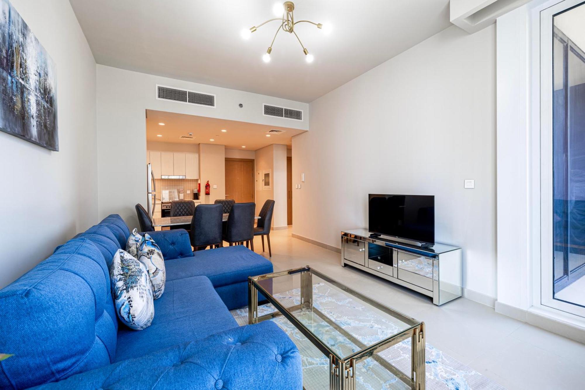 Vibrant Living In The Center At Creek