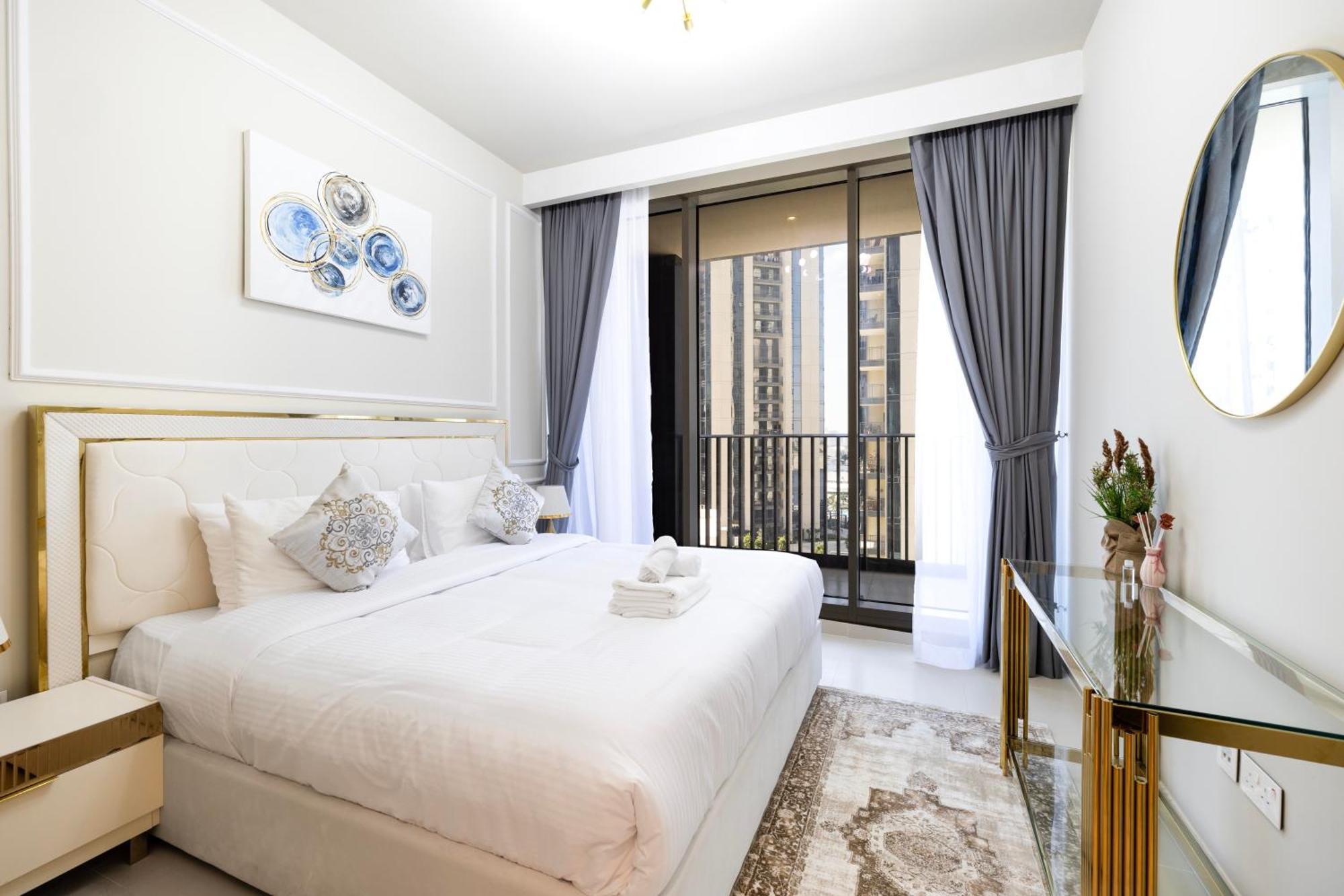 Vibrant Living In The Center At Creek Dubai