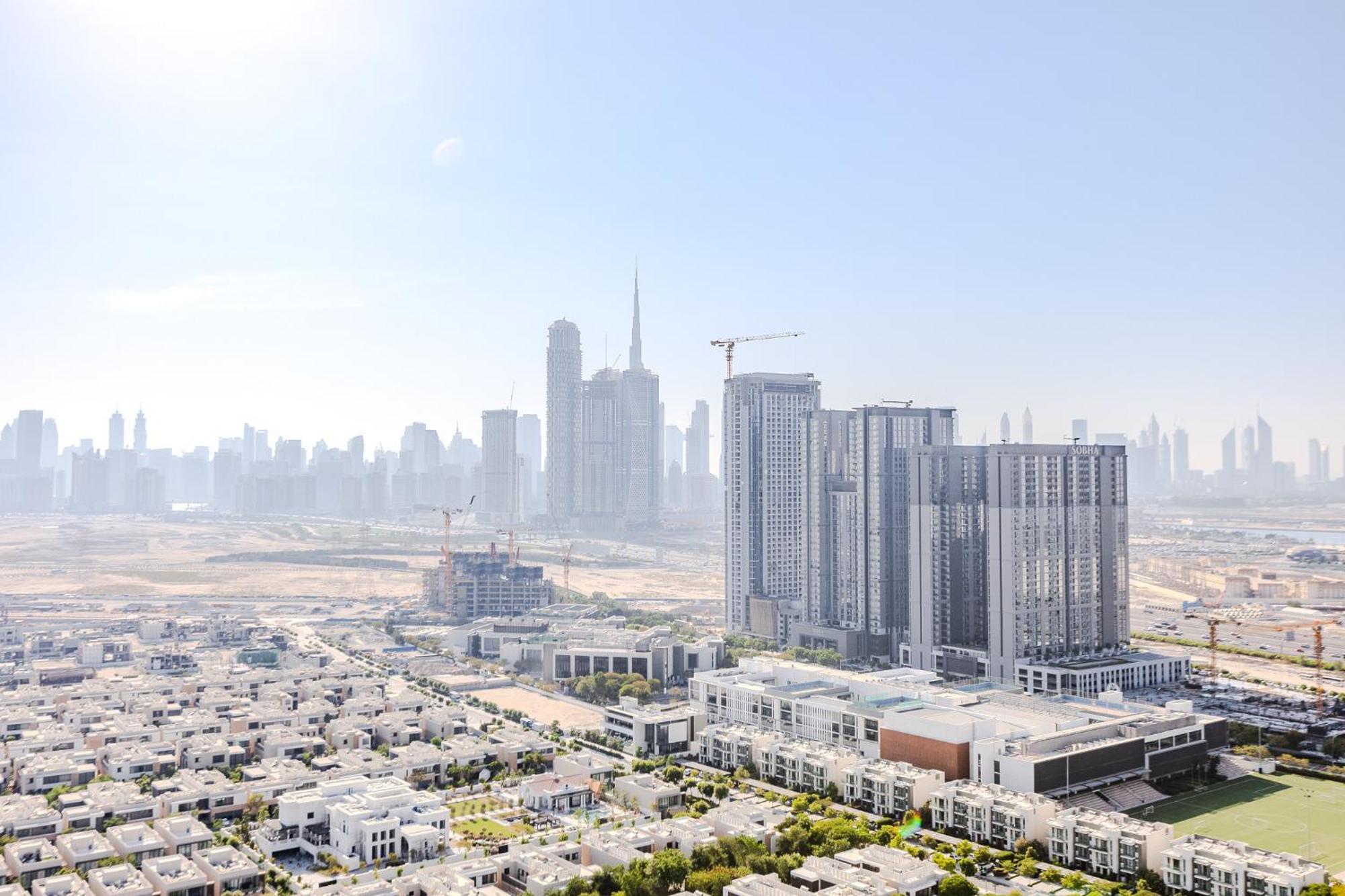 Apartment Sobha Waves I Cozy 1bdr I Burj Khalifa View Dubai