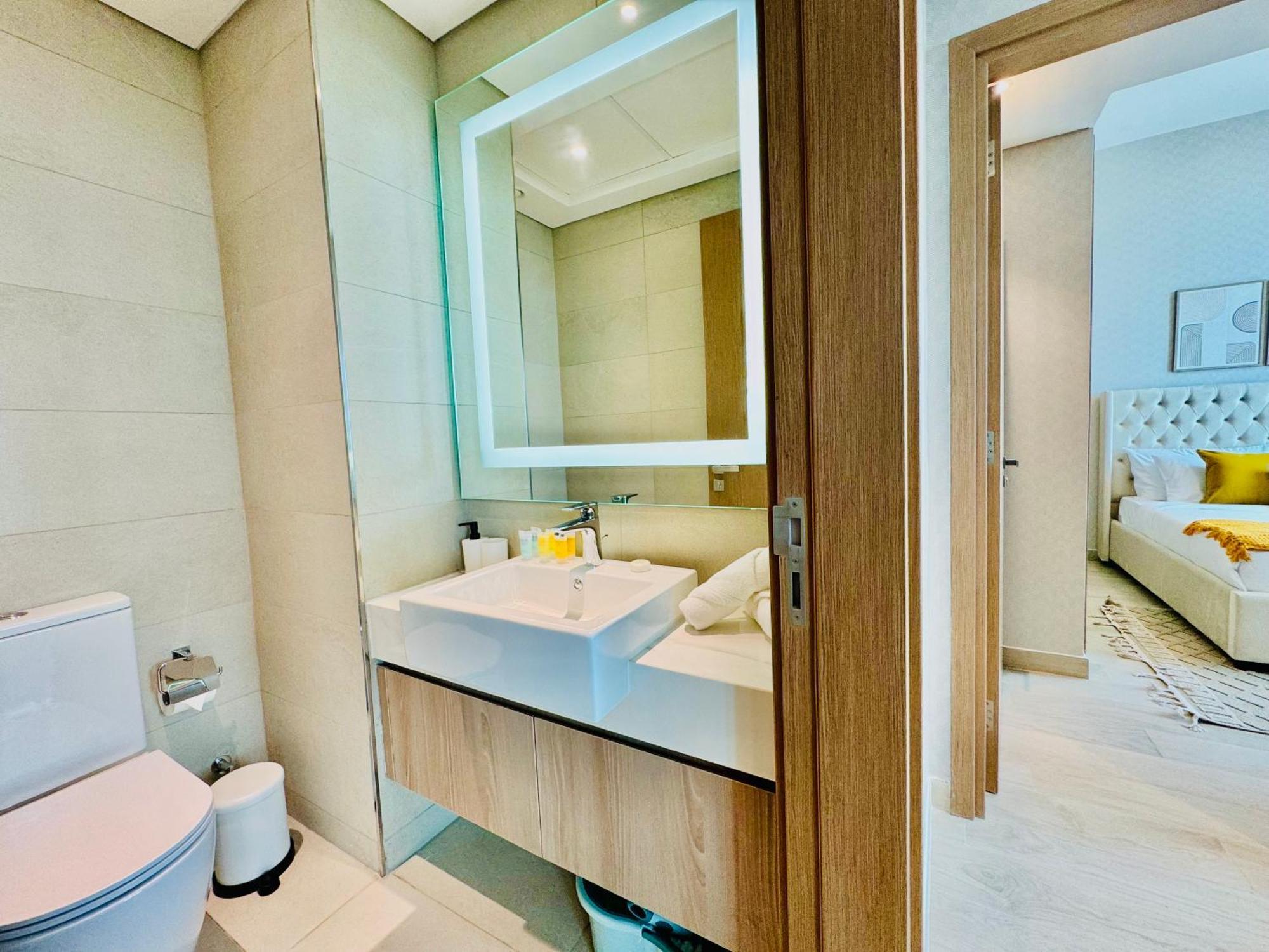 Apartment Venduras - Skyline View Farhad Azizi Al Jaddaf