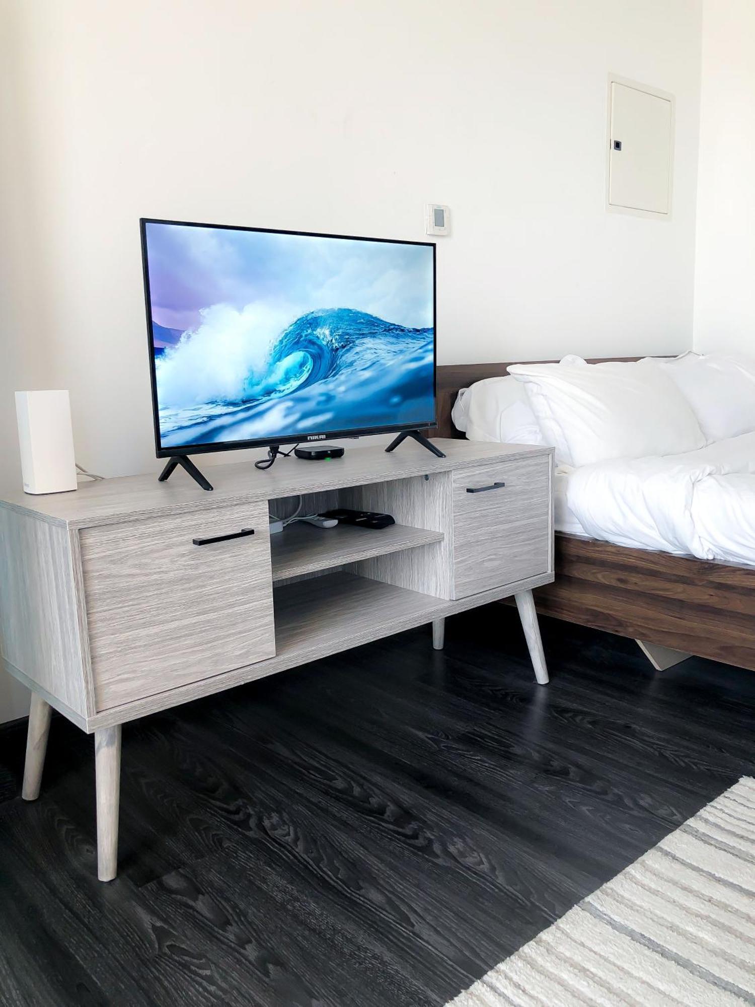 Luxury Studio With Lakeview - Impz - Production City Apartment