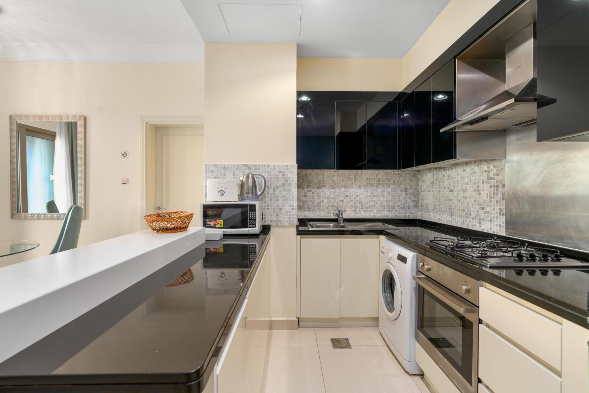 Vacay Lettings - Damac Maison Signature Tower * Dubai