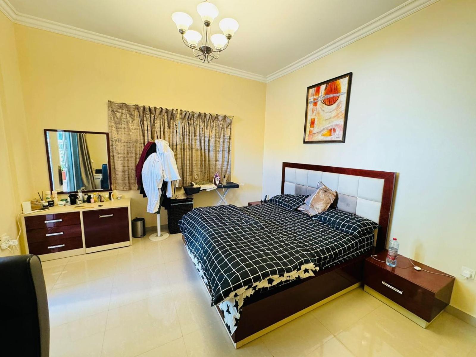 Large 1 Bhk Including Bills