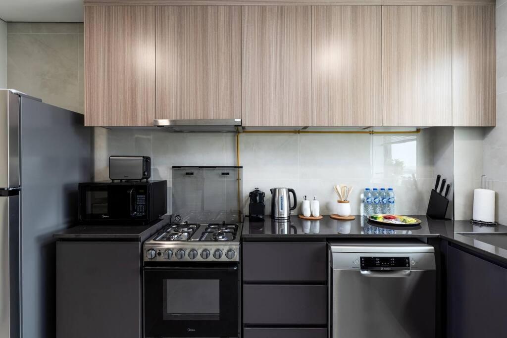 Waves - Stylish 1br Close To Img World & Global Village