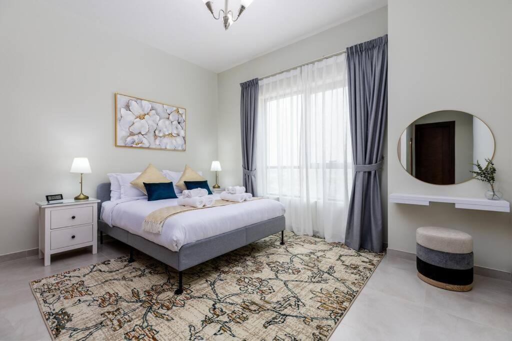 Waves - Stylish 1br Close To Img World & Global Village *