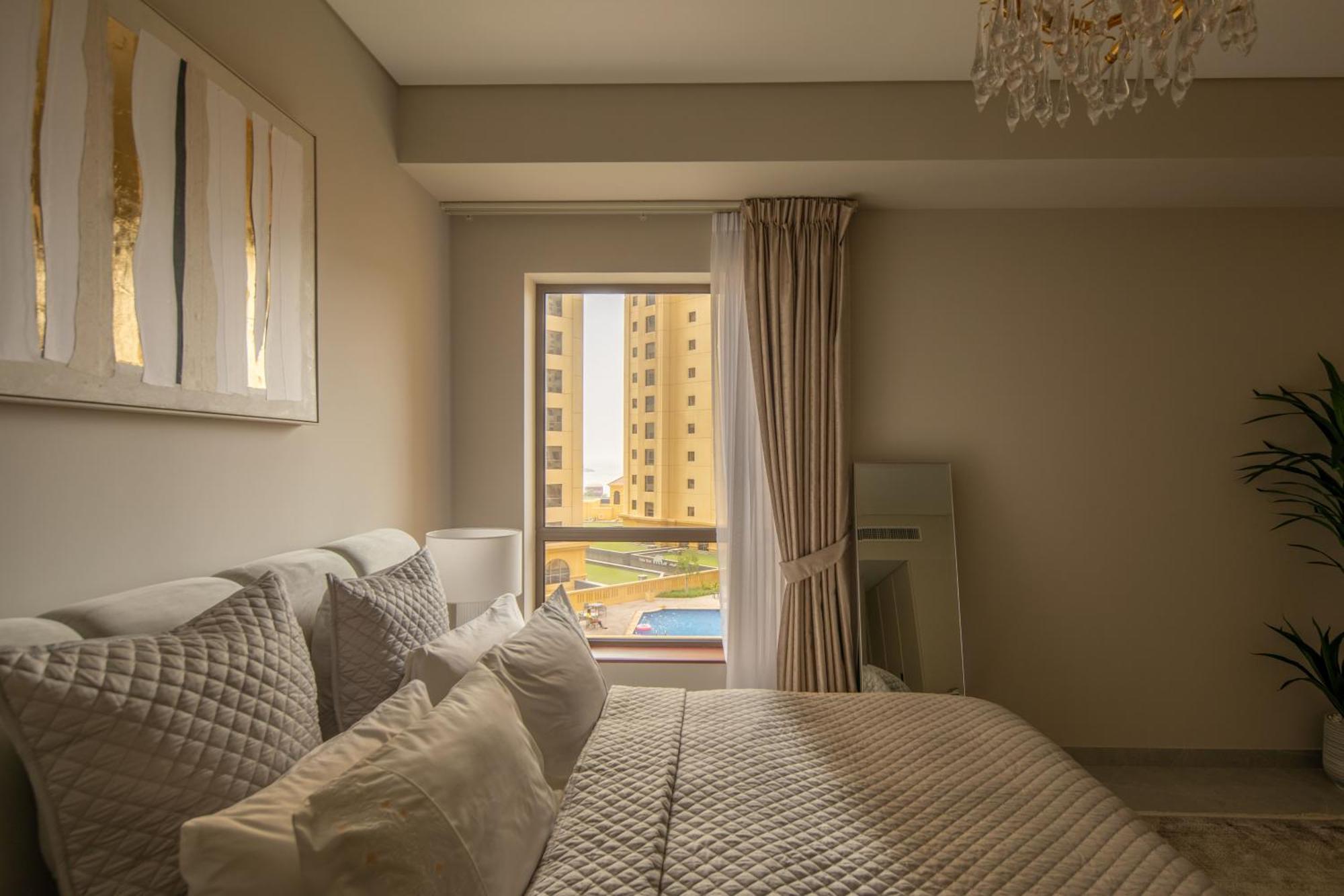 Apartment Happy Academia Jbr