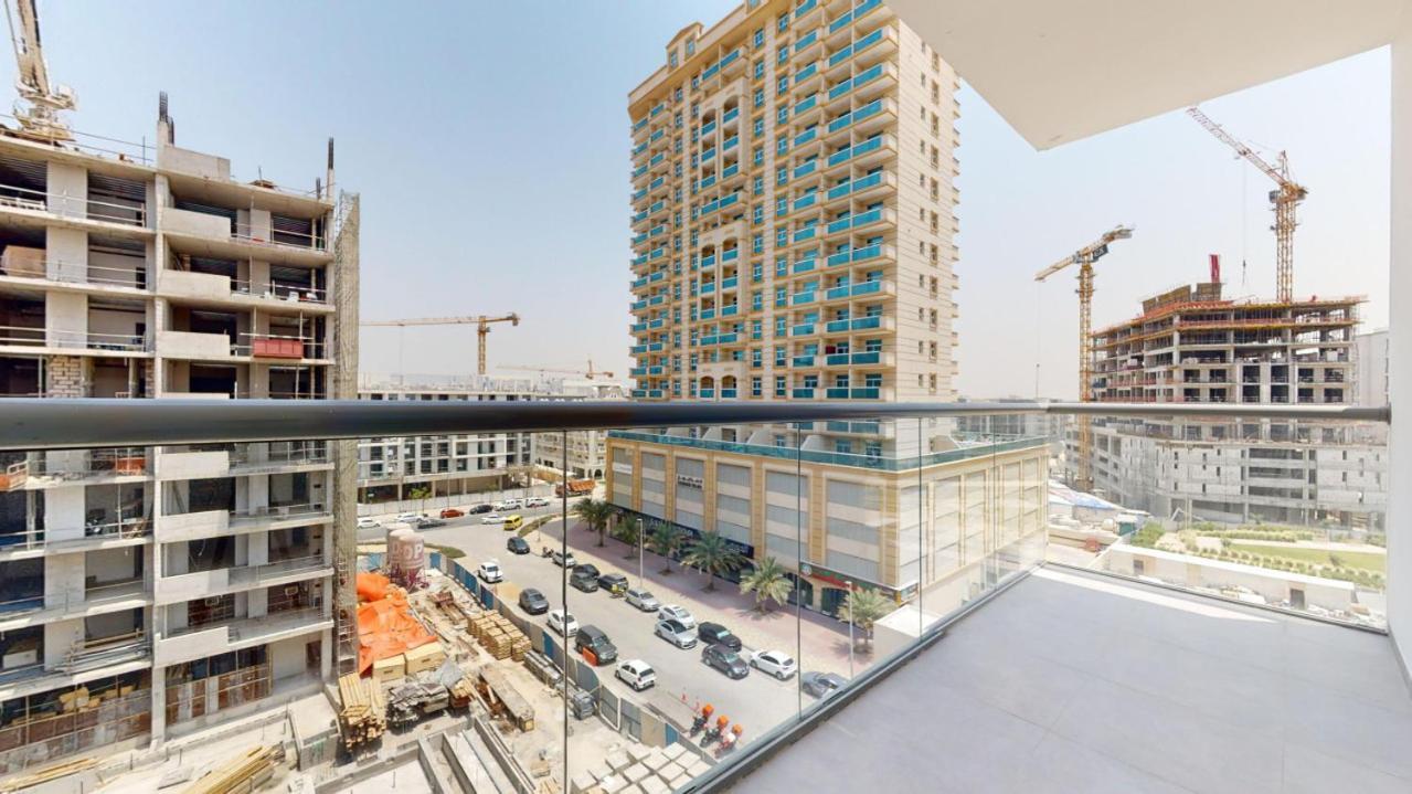 Apartment Uni Estate - Pristine One Bedroom Dubai
