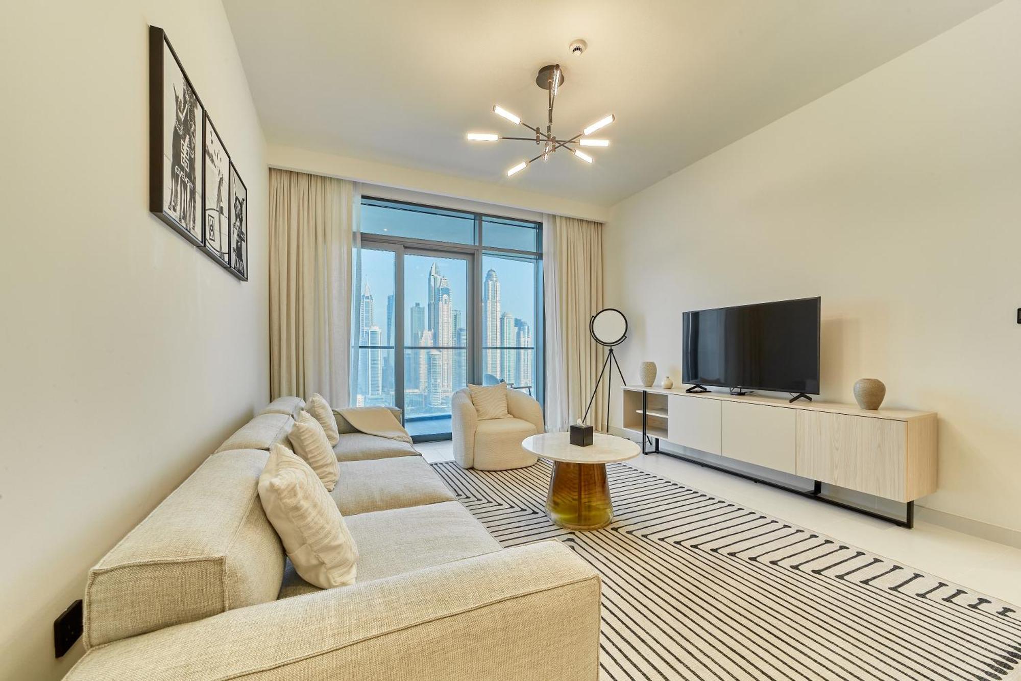 2br Beachfront With Stunning Marina View Apartment *
