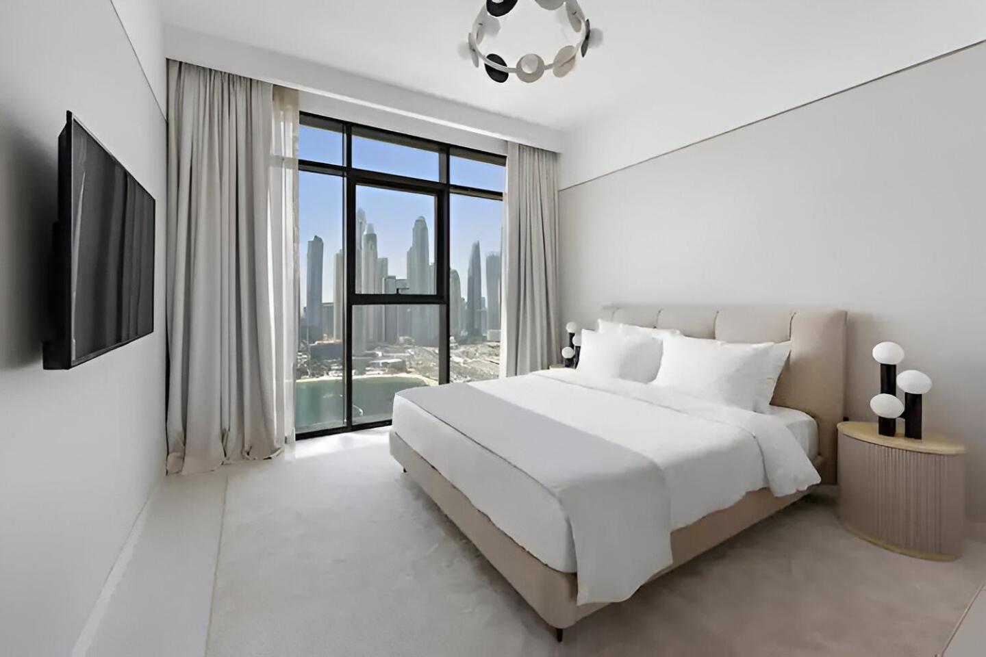 2br Beachfront With Stunning Marina View * Dubai