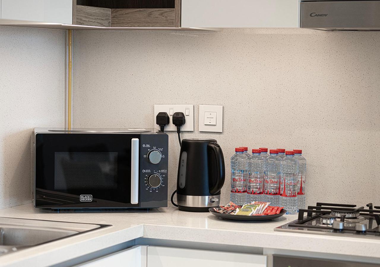Stylish Flat In Downtown With Ps5 Gym And Pool Apartment Dubai