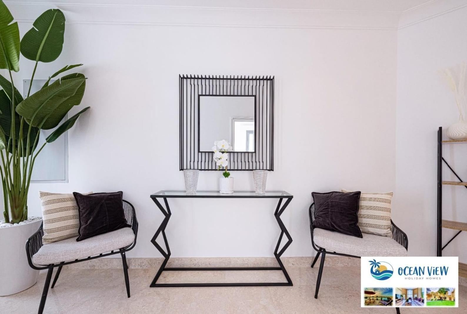 Pousada Beachfront Luxury 5 Bedroom And 1 Maids Room, Private Pool And Direct Access, Palm Jumeirah Dubai