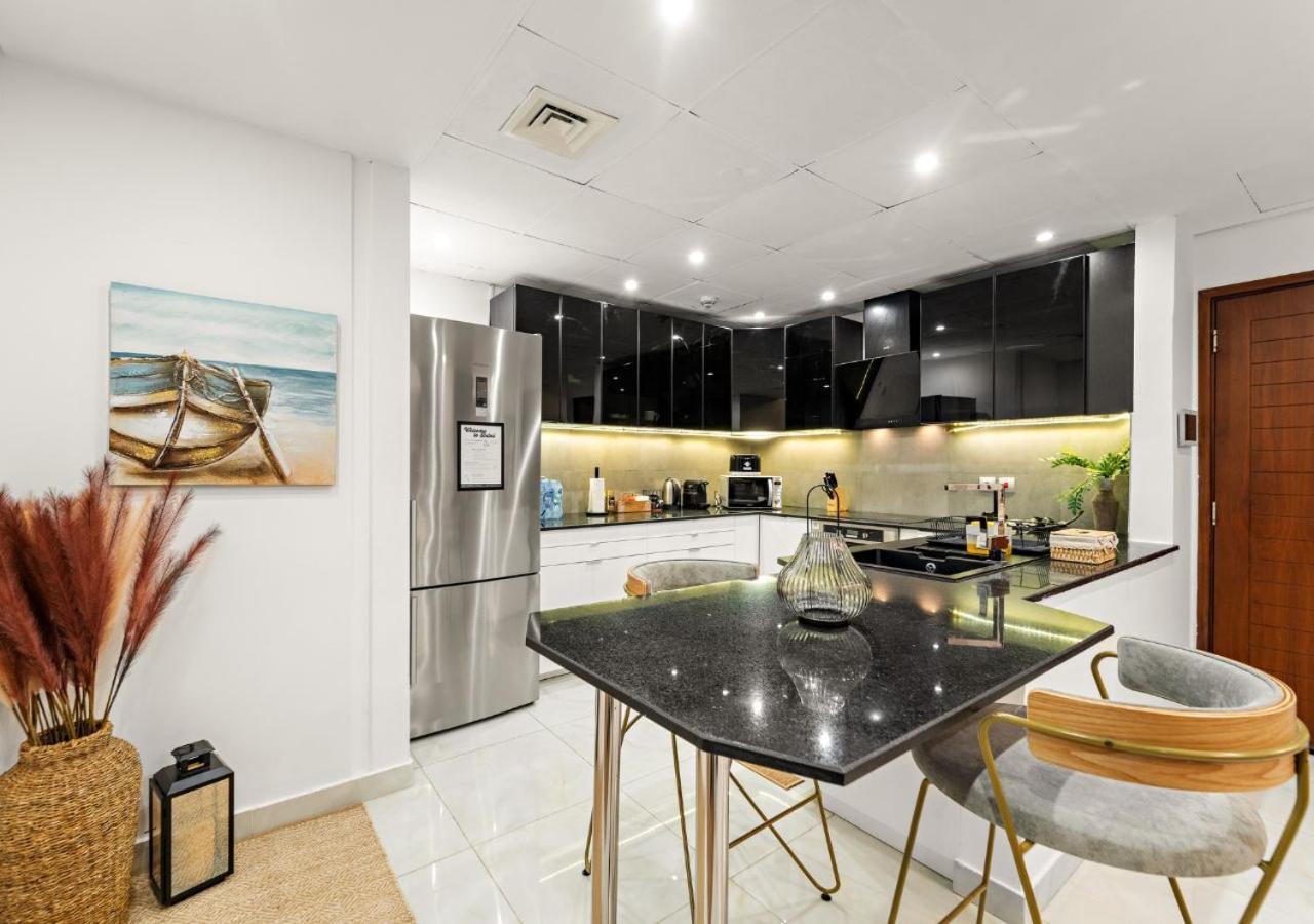 Apartment Burj Khalifa View Downtown Gem, 8 Minutes Walk To Mall