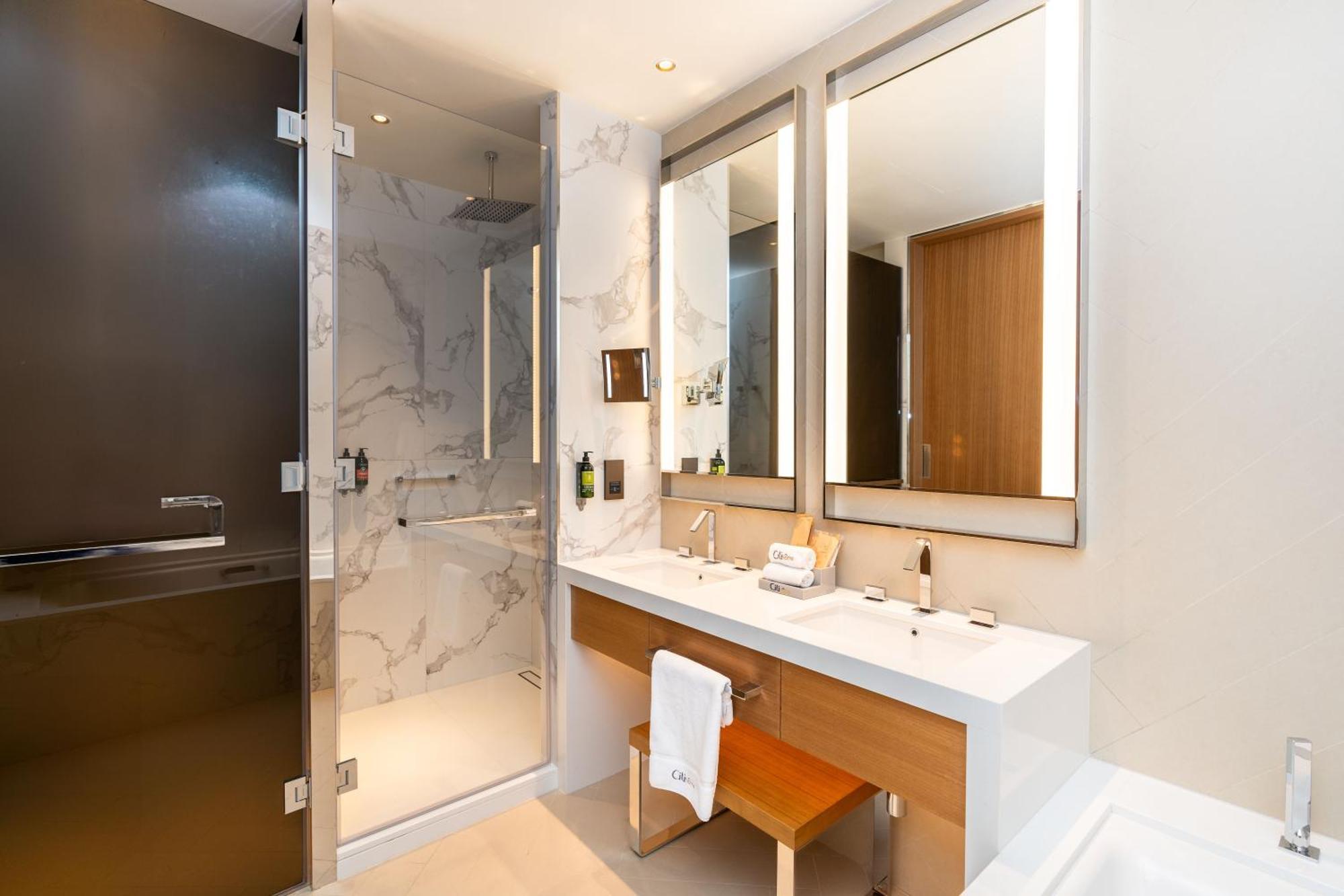Apartment Citihome - 2br At Address Opera In Downtown Dubai