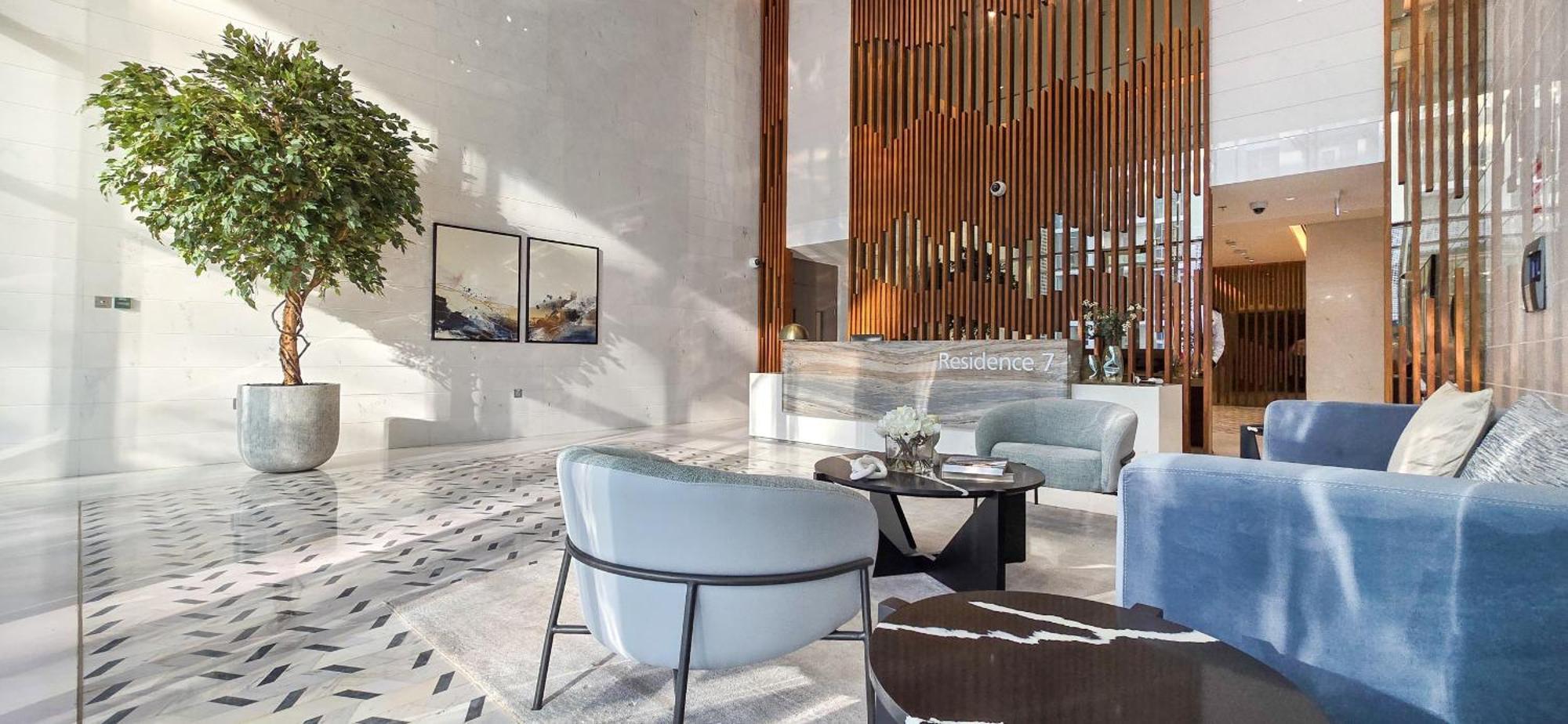 Easygo-luxury 2br & Maids With Lagoon View Apartment *