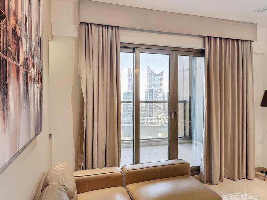 Apartamento Tick - King Skyline View With Pool & Sauna