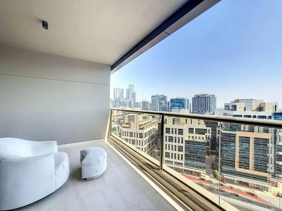 Tick - King Skyline View With Pool & Sauna * Dubai