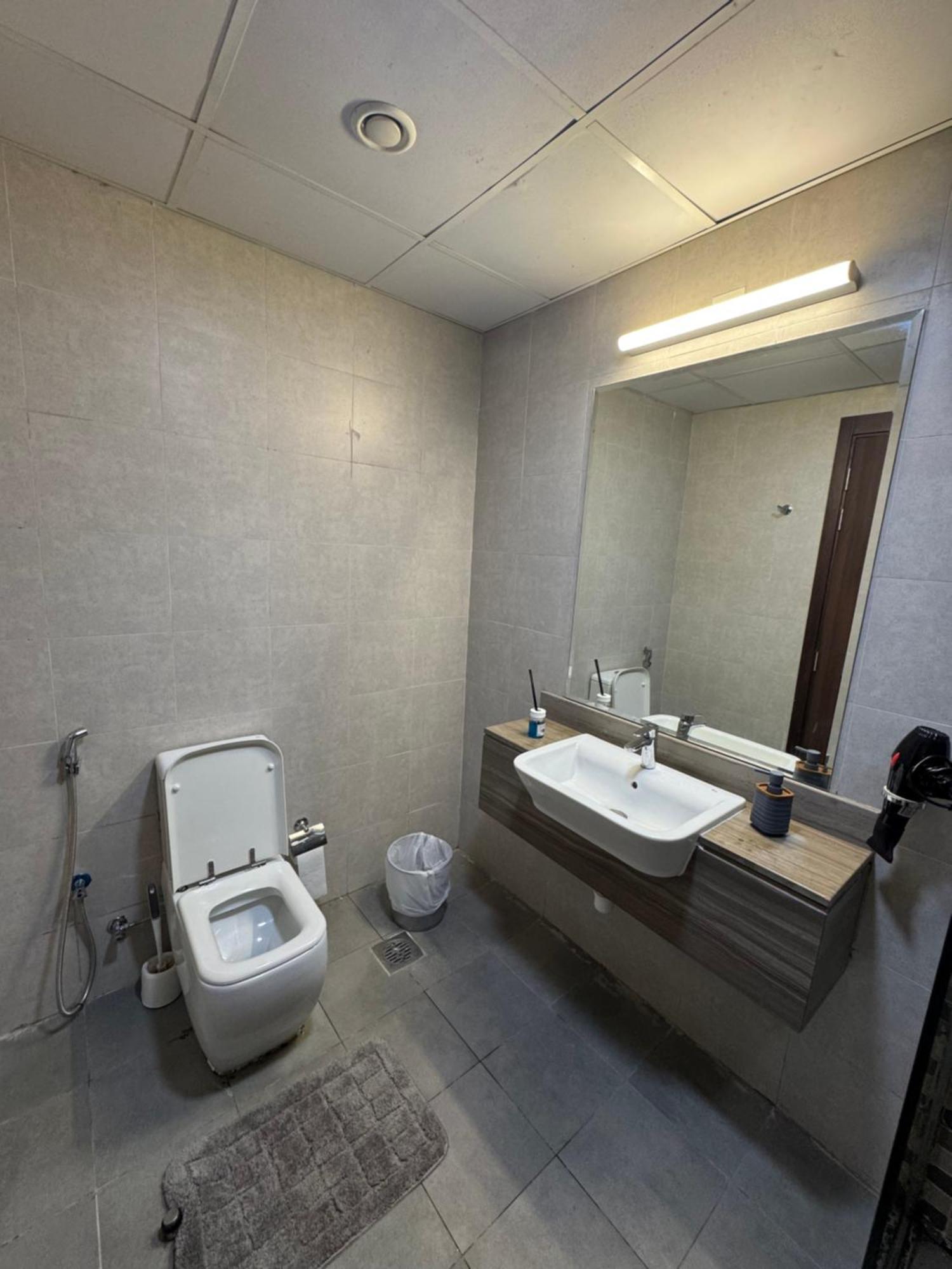 Apartment Cozy 1 Bedroom - Pool-gym, Close To Metro Dubai