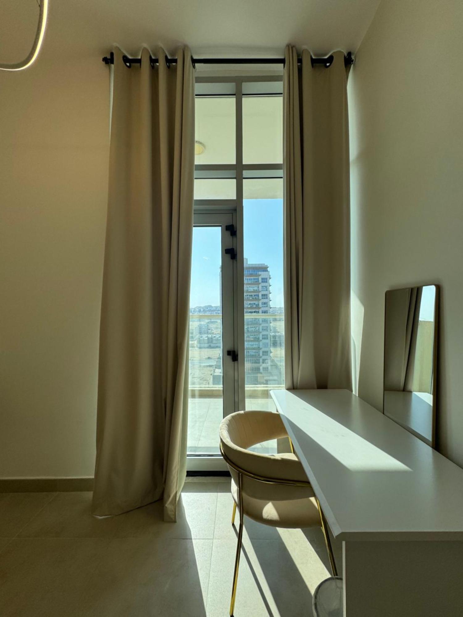 Apartment Cozy 1 Bedroom - Pool-gym, Close To Metro Dubai