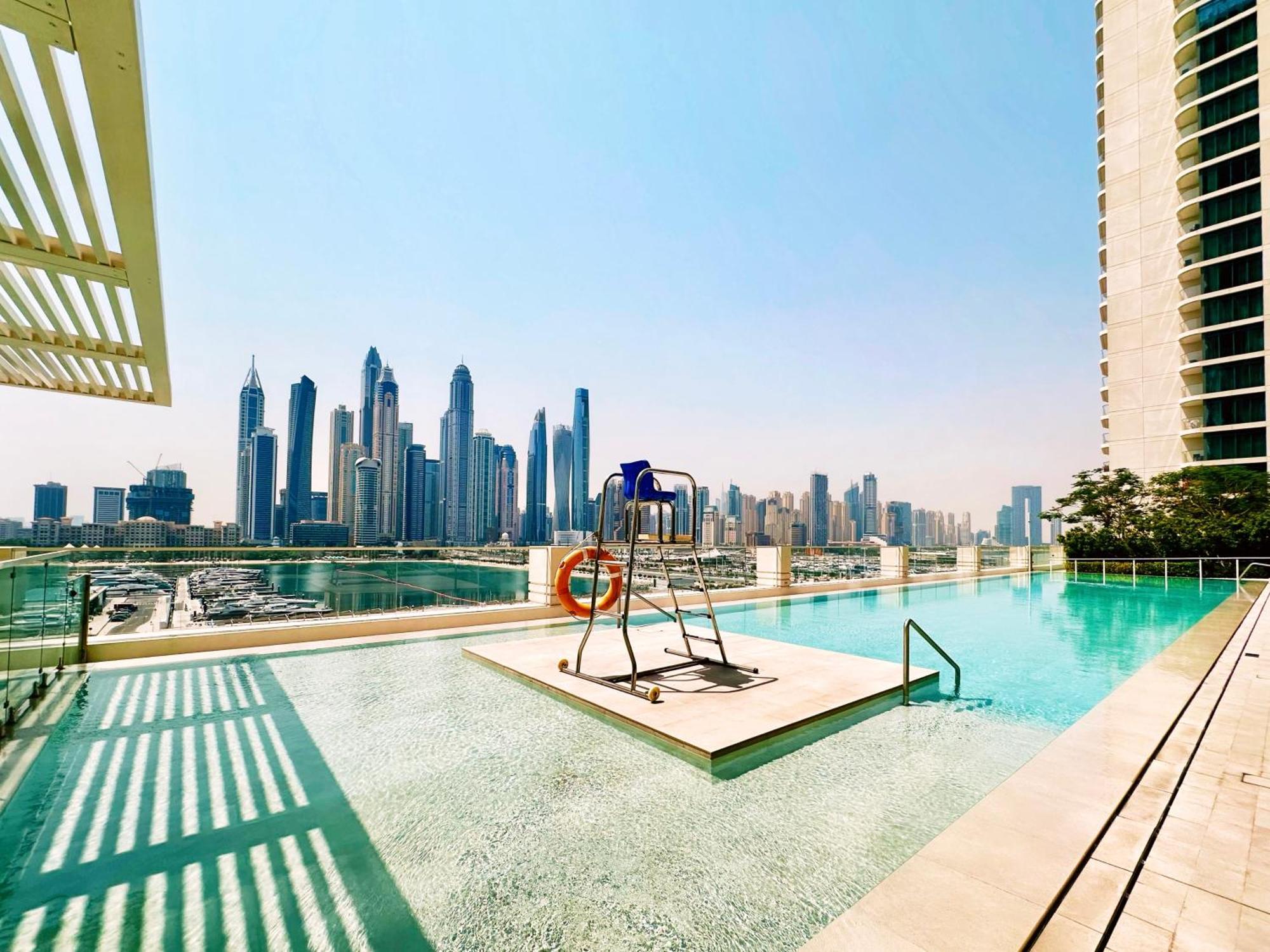 Marina Vista 2, Emaar Beachfront - Mint *