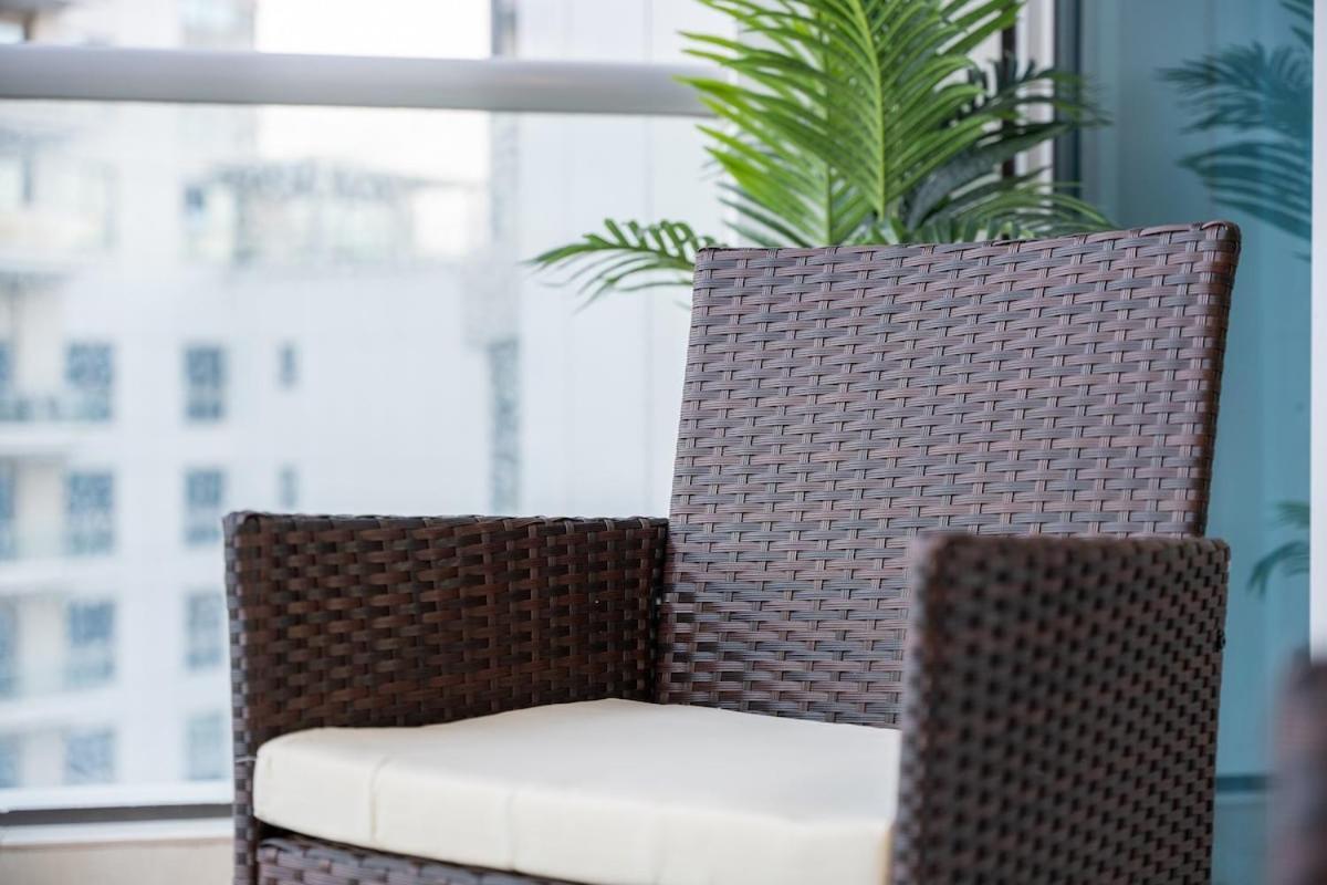 Classy 2-bedrooms With Vintage-inspired Furniture At Executive Tower M! Apartment Dubai