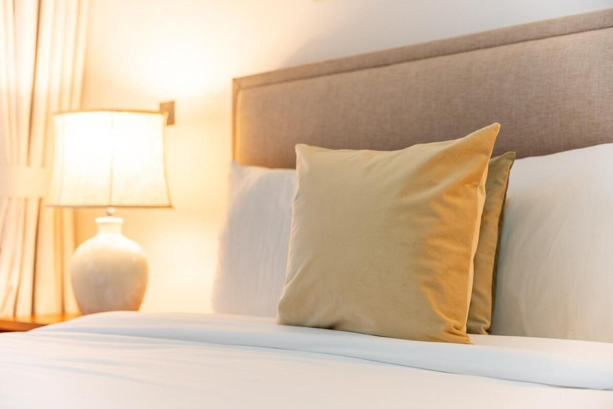 Classy 2-bedrooms With Vintage-inspired Furniture At Executive Tower M! Dubai