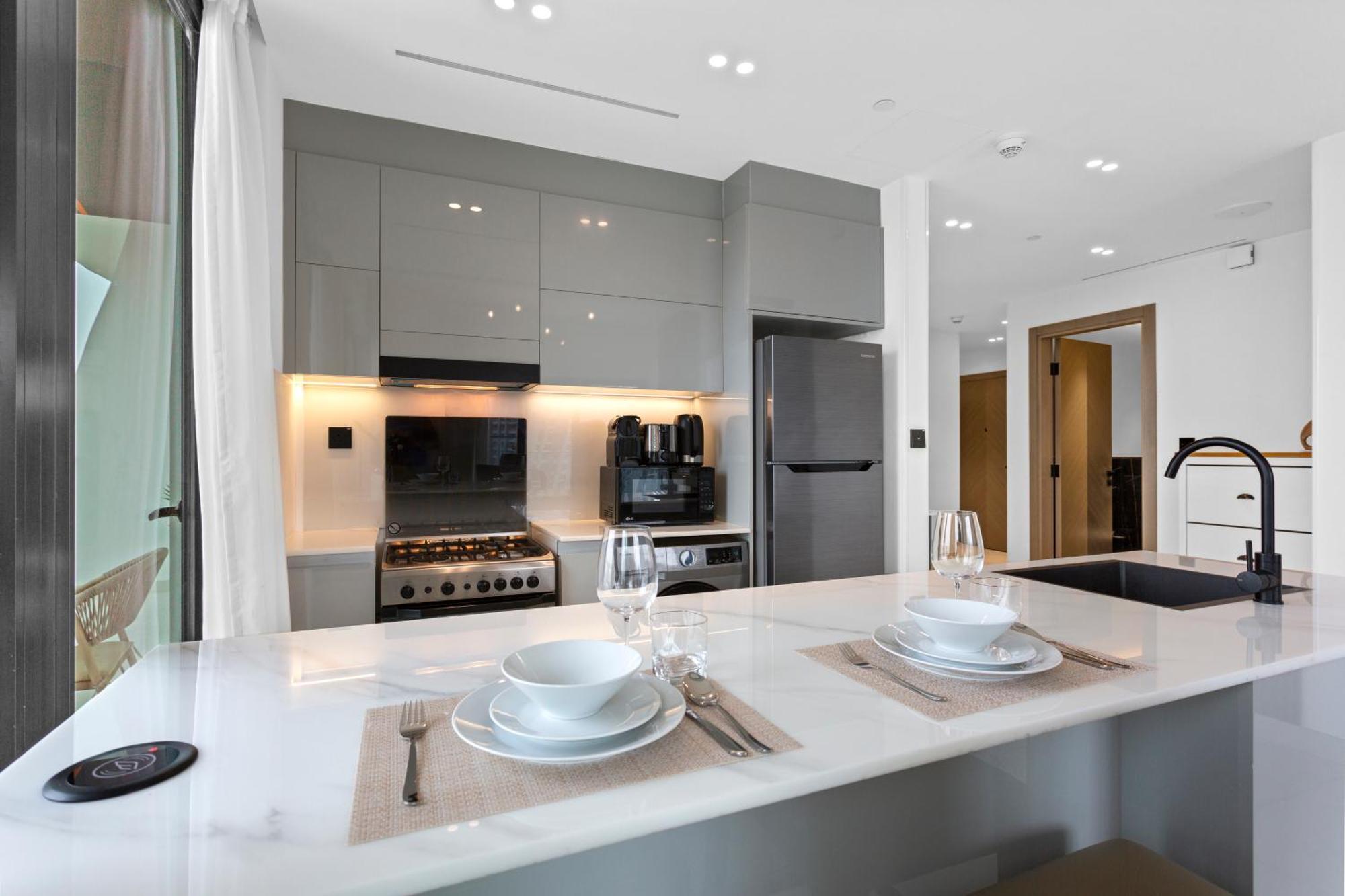 Premium 2 Bedroom With Stunning Burj Khalifa View Apartment
