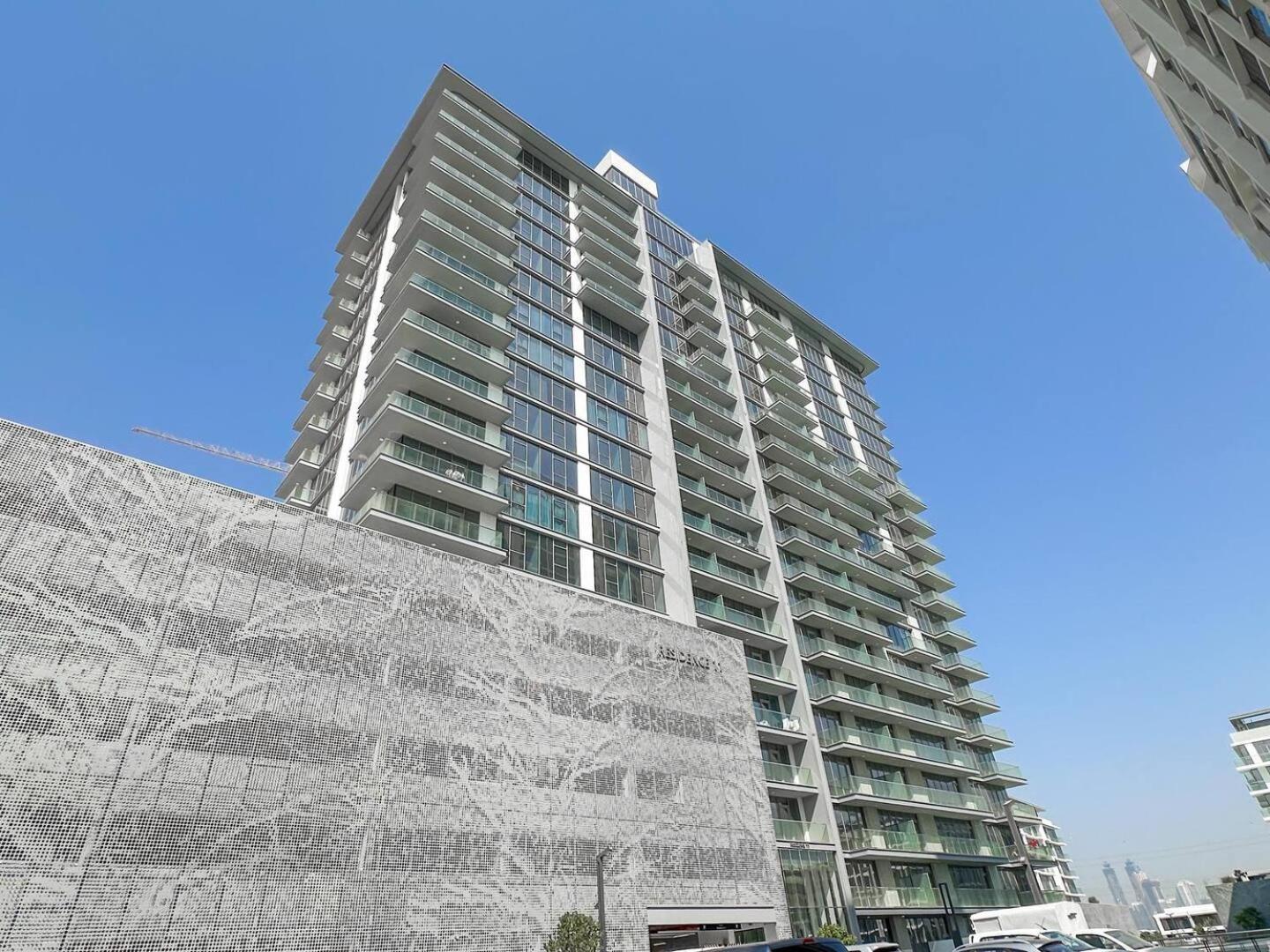 Apartamento District One Residences 11 *