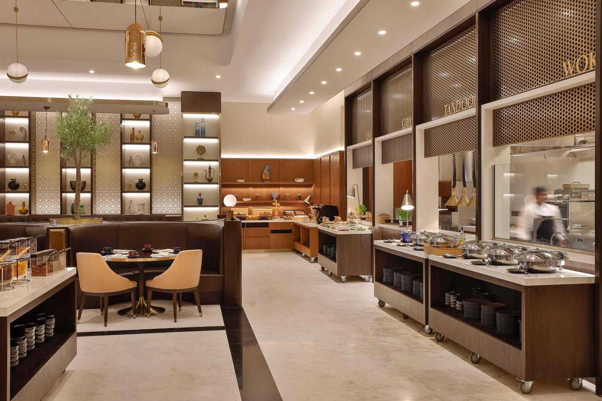 Embassy By Hilton Business Bay 5*