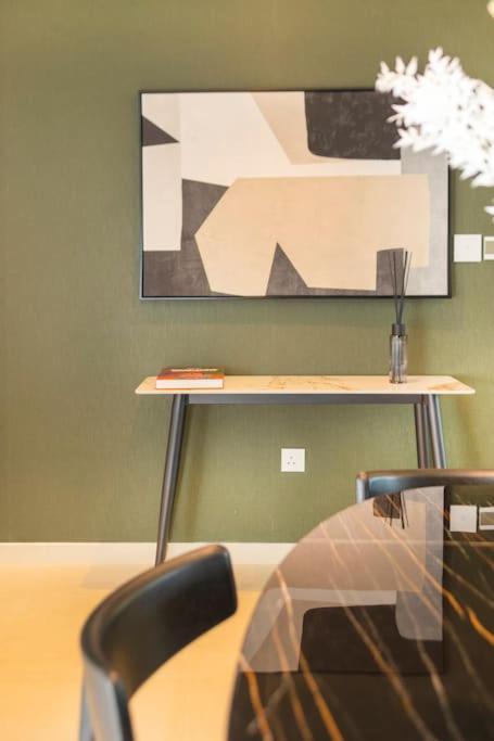 Apartment Beautiful View, Modern By Chi Living Dubai