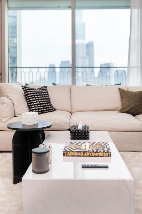 Beautiful View, Modern By Chi Living * Dubai