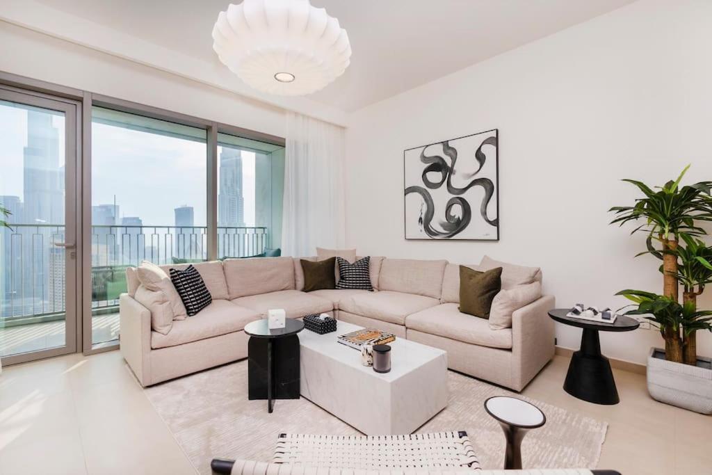 Apartment Beautiful View, Modern By Chi Living Dubai