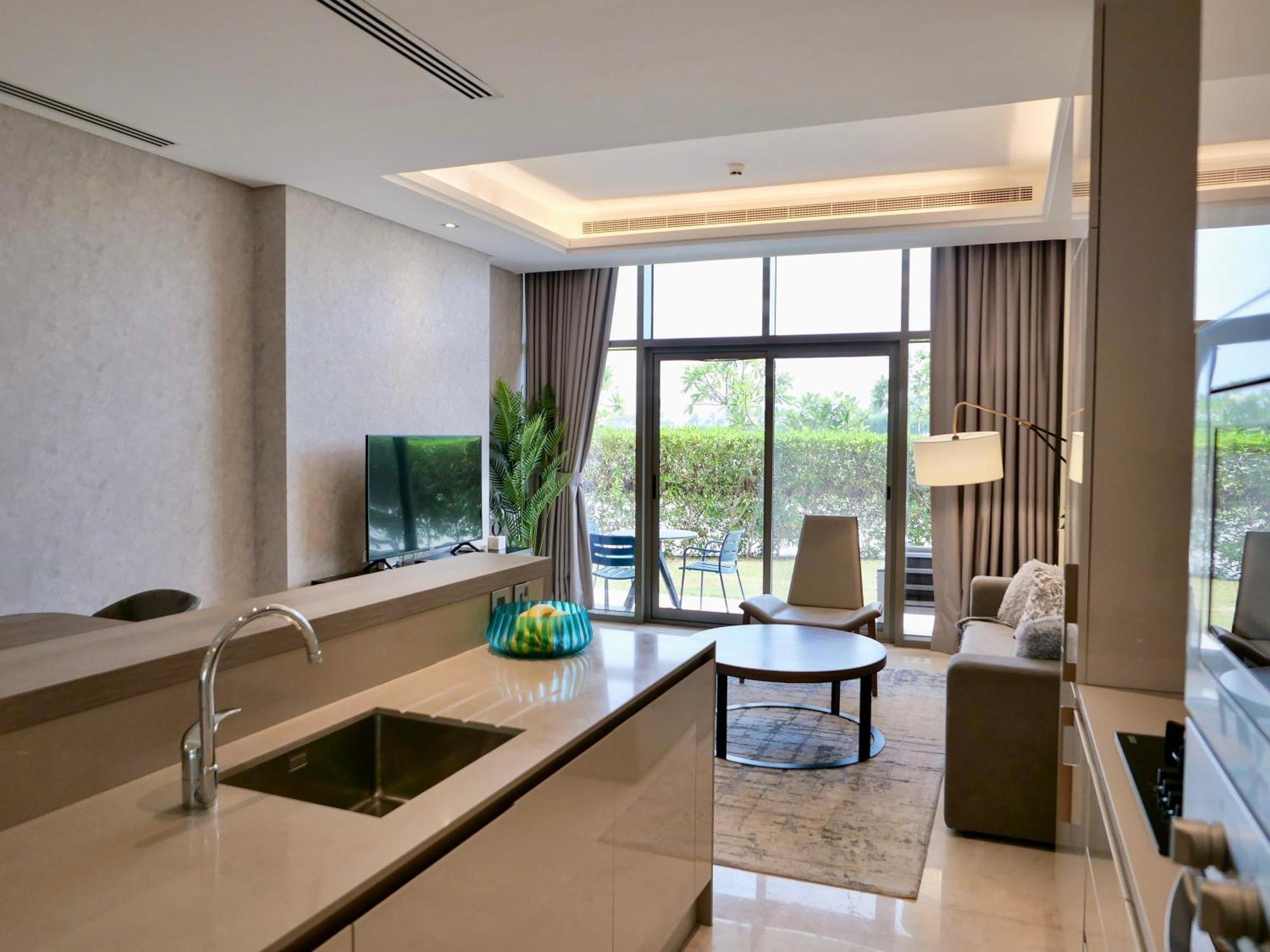 Calm 2br And Children's With Private Garden Apartment
