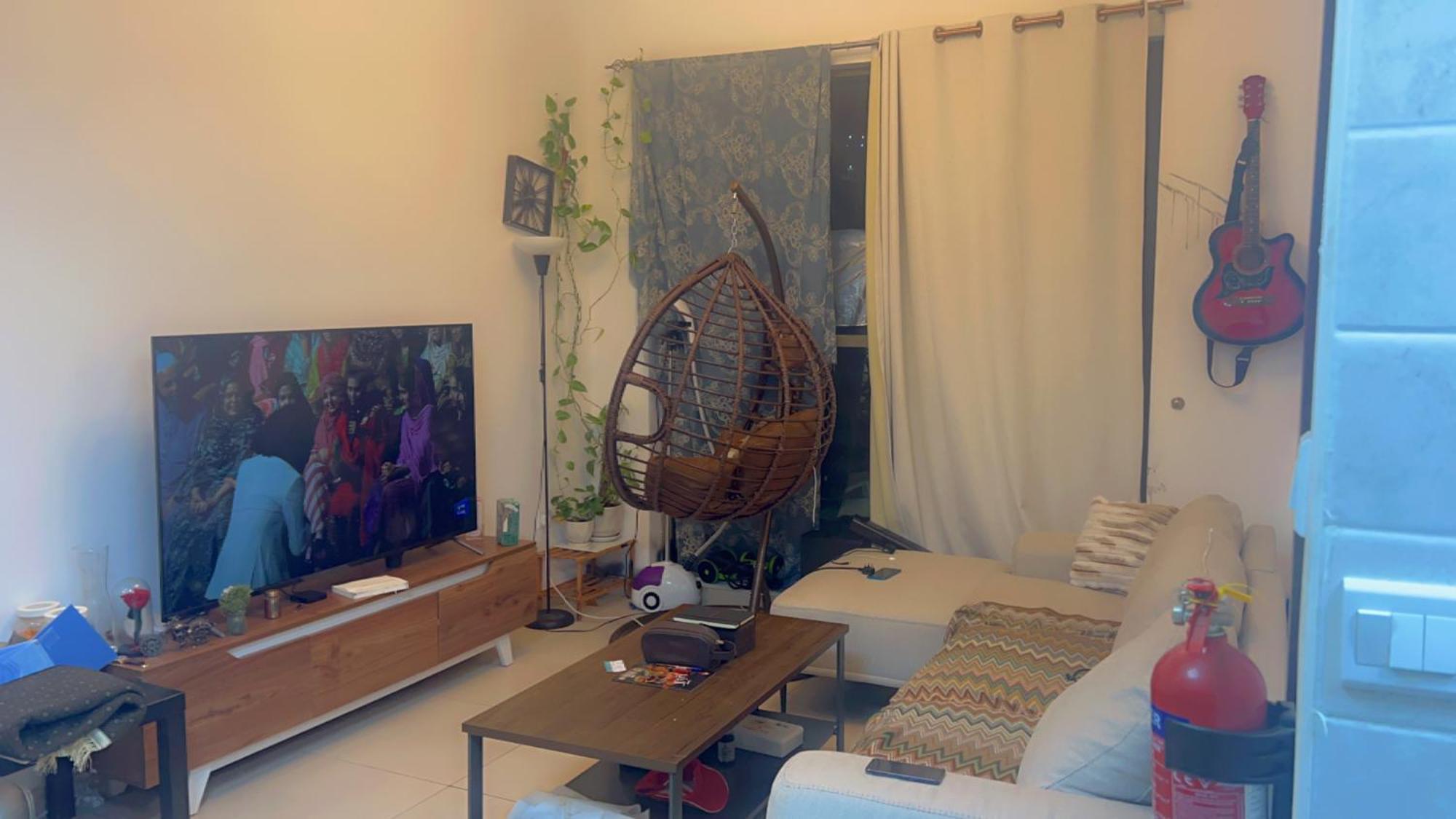 Location To 1bedroom Albarsha1 Close To Moe
