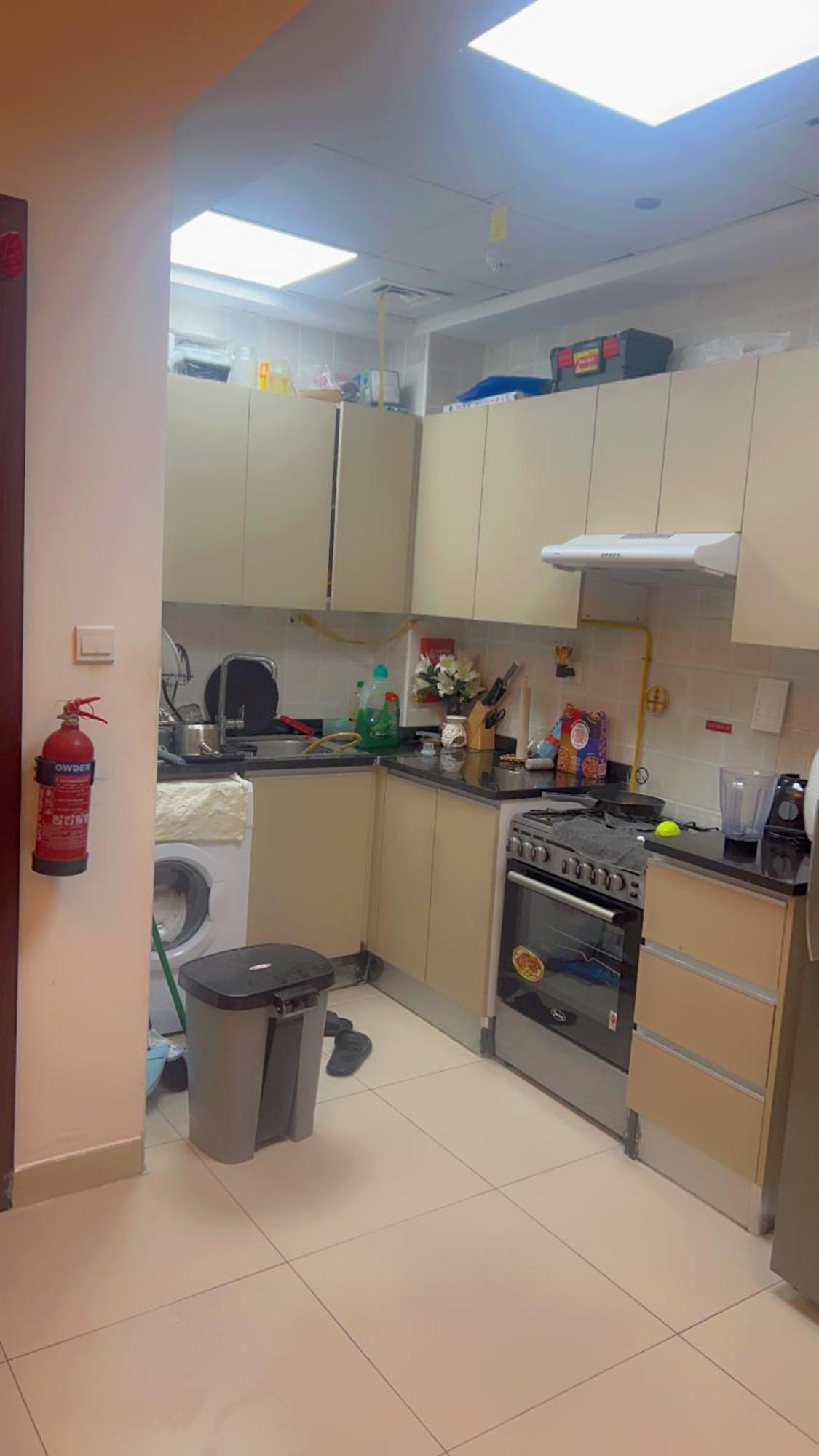 Location To 1bedroom Albarsha1 Close To Moe