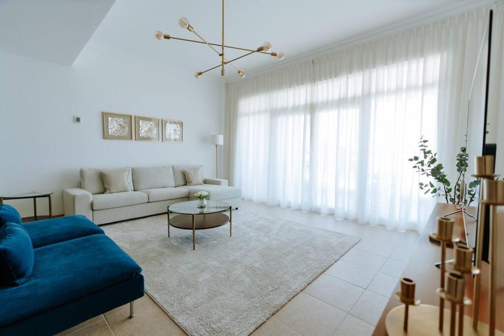 Apartment Elegant 1br Retreat With Ocean Views, Palm *